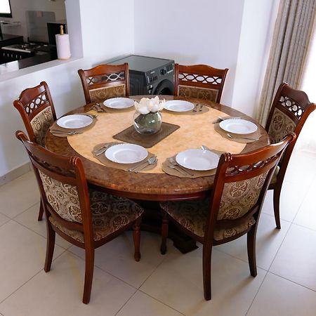 Flo'S Eco Residence Dar es Salaam Bagian luar foto