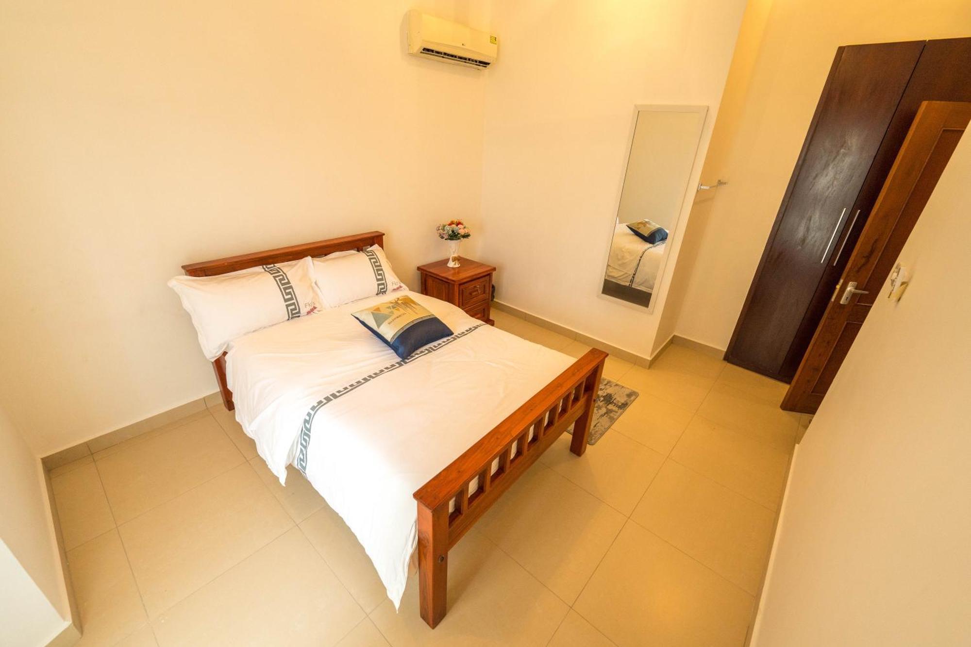 Flo'S Eco Residence Dar es Salaam Bagian luar foto