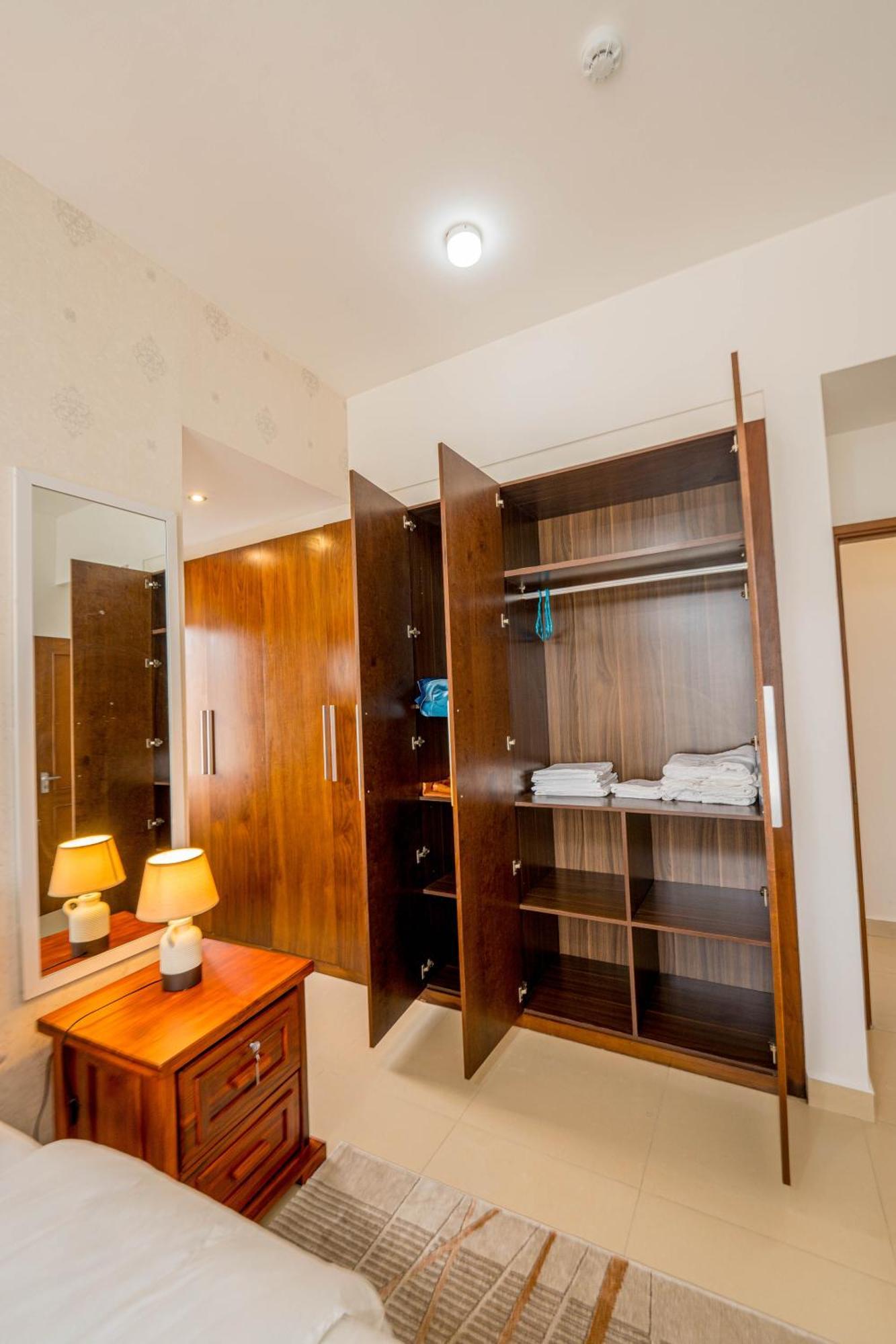 Flo'S Eco Residence Dar es Salaam Bagian luar foto