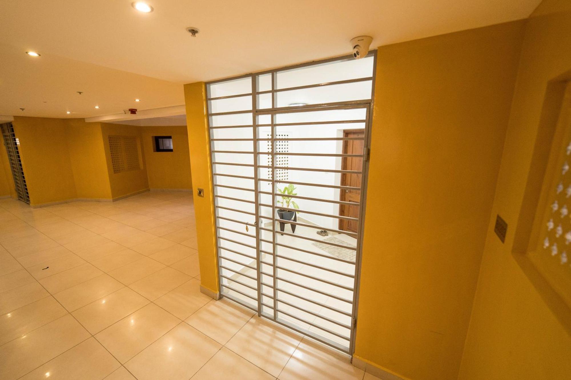 Flo'S Eco Residence Dar es Salaam Bagian luar foto