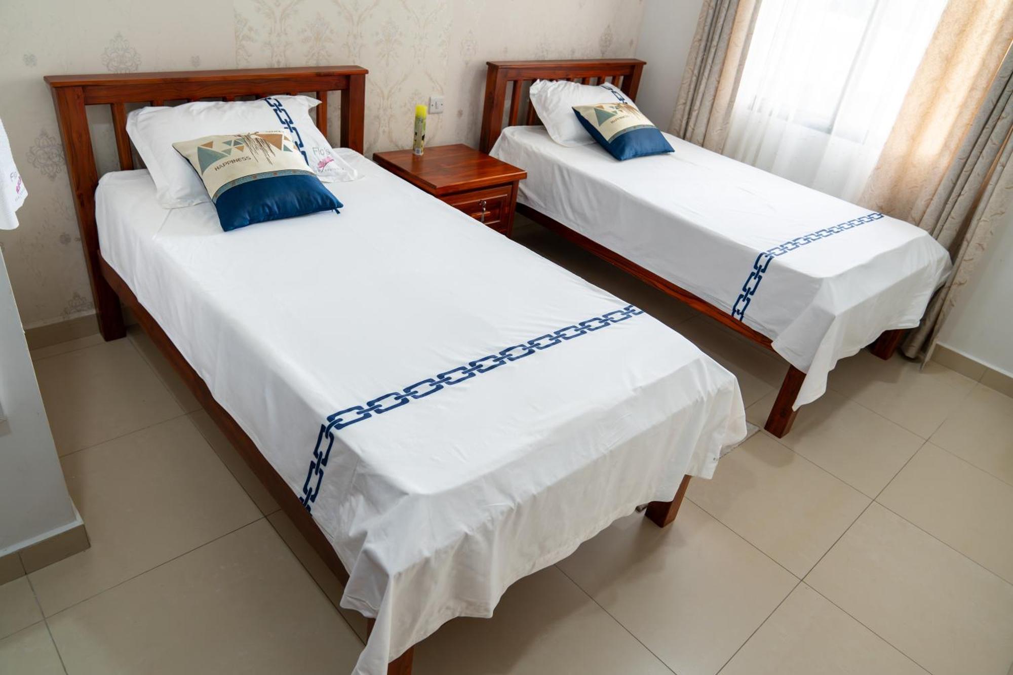 Flo'S Eco Residence Dar es Salaam Bagian luar foto